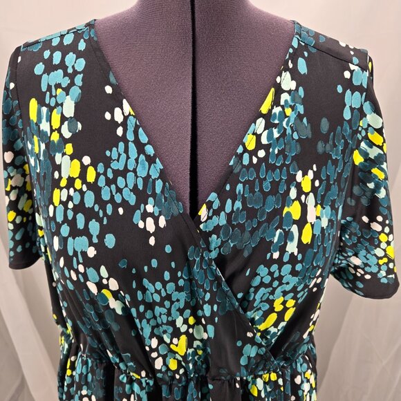 718-6 Torrid Bubble Charm Flutter sleeve Black & Green midi Dress Size 2 18/20 - Picture 3 of 14